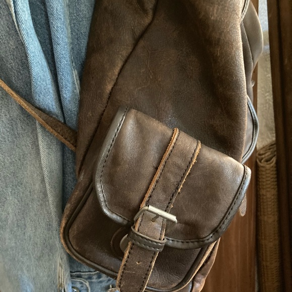 Vintage Brown Leather Backpack - Picture 10 of 13